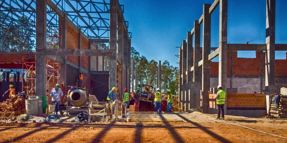 Trayectoria que impulsa progreso